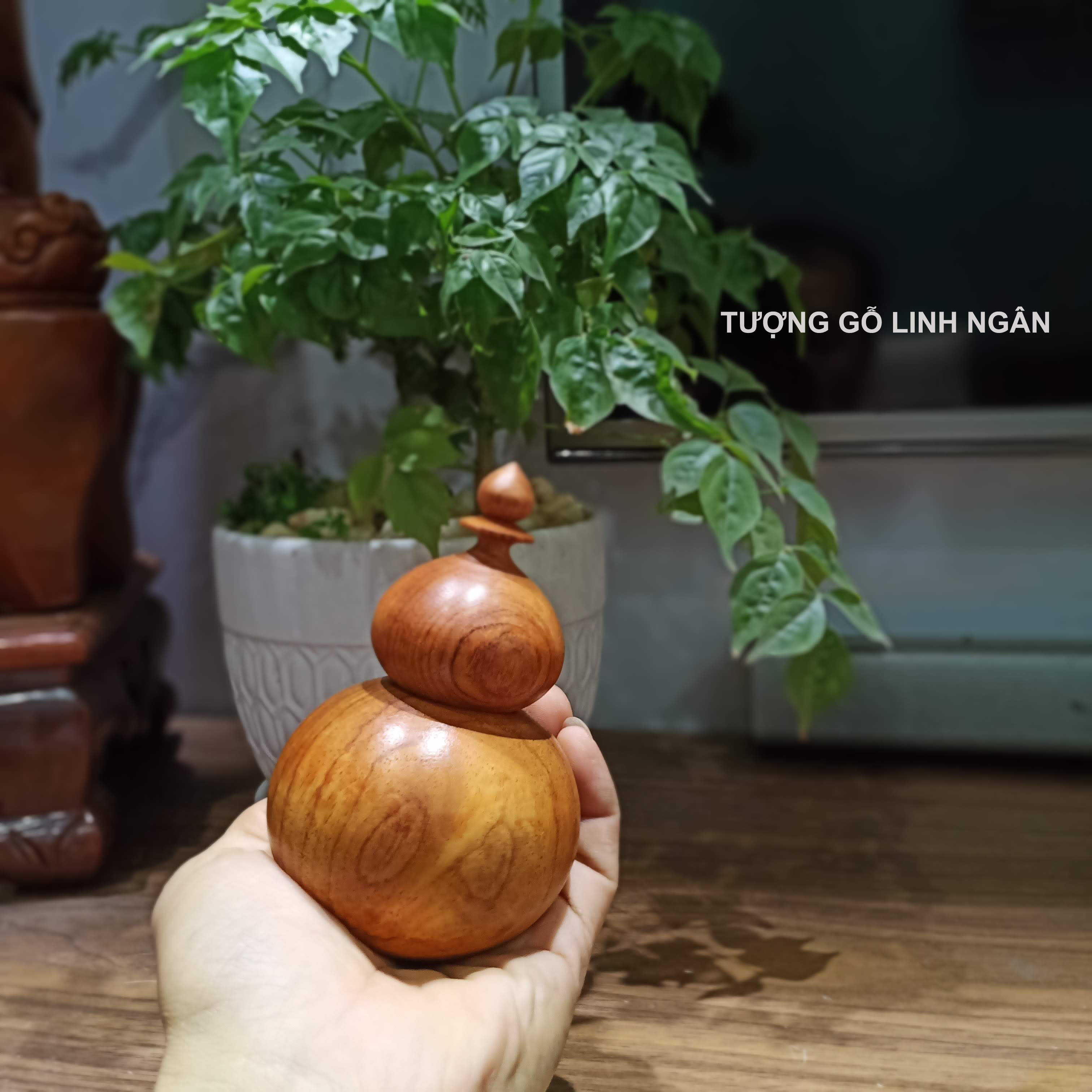 Lọ đựng tăm hồ lô gỗ hương