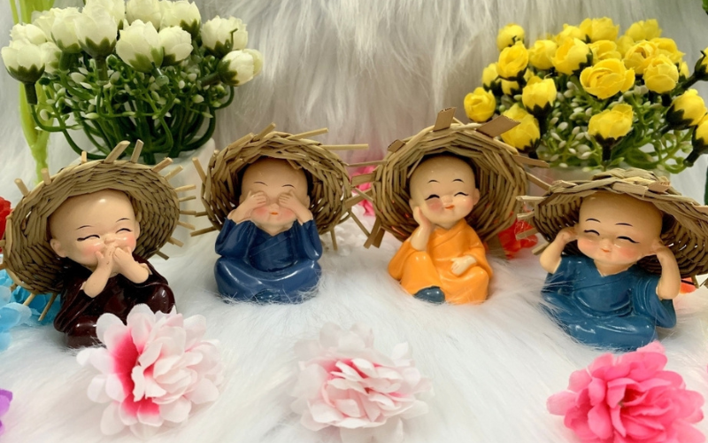 Bộ Tượng 4 Chú Tiểu 4 Không Đội Nón Rơm
