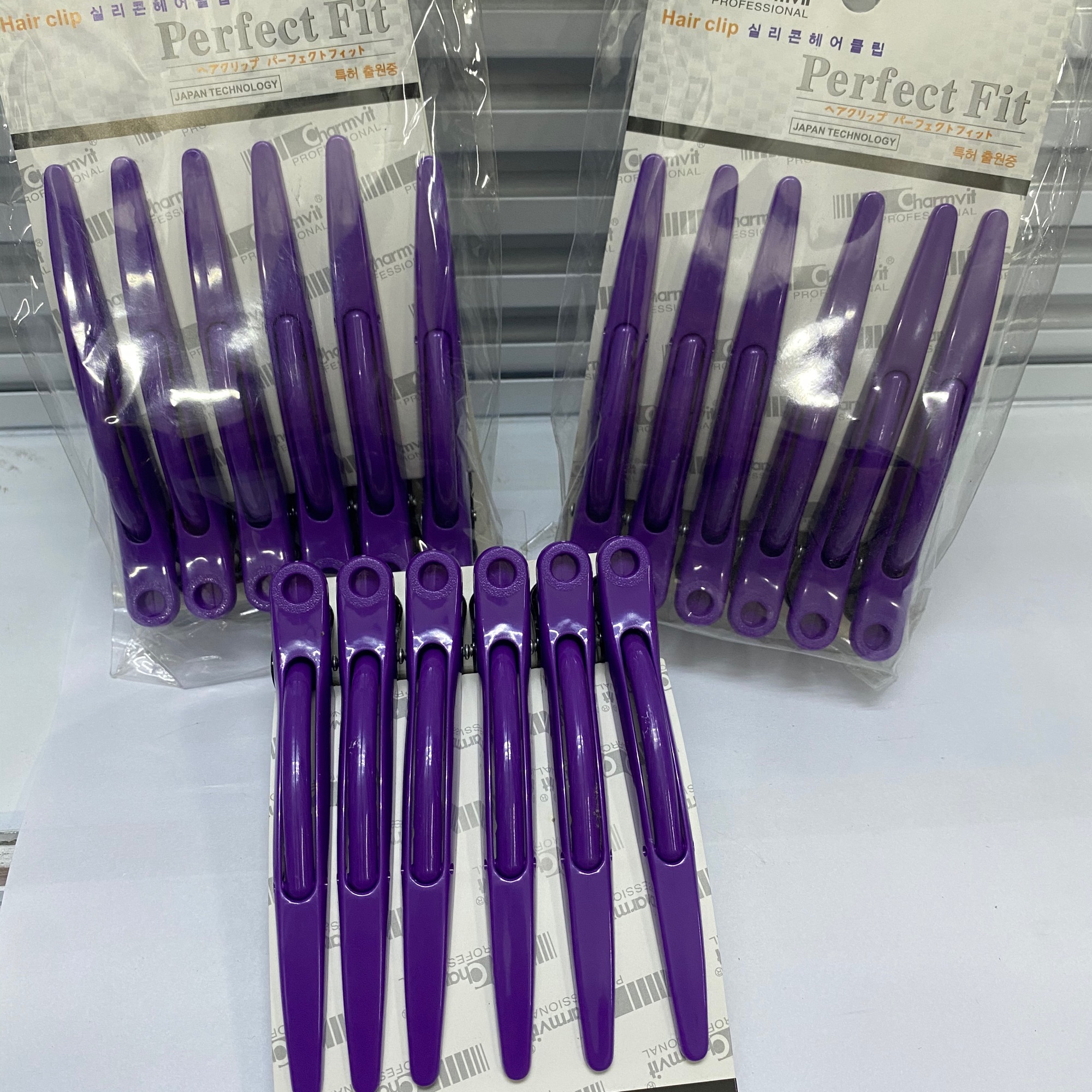 Kẹp vịt cá heo