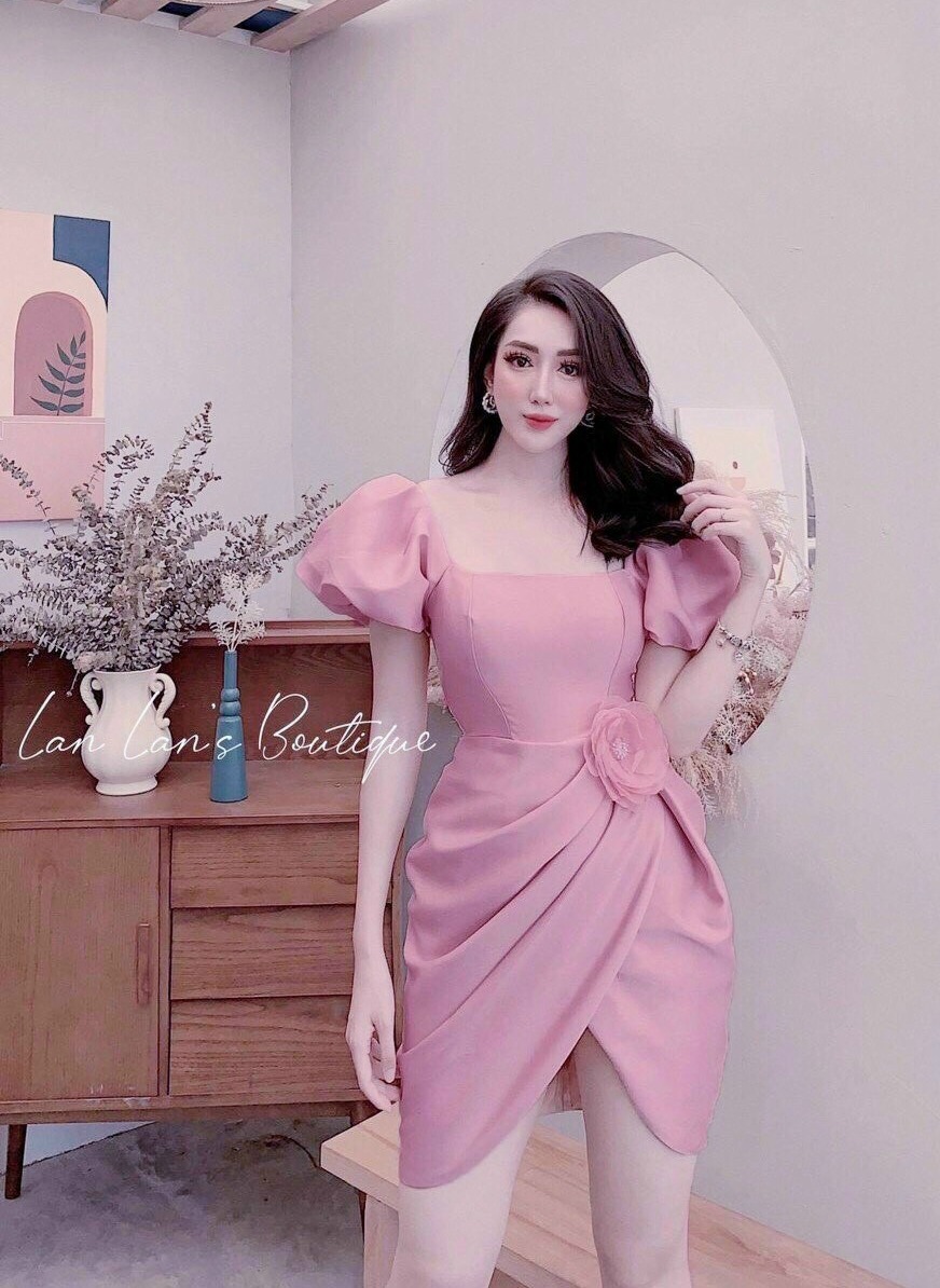 Đầm body vạt chéo tay phồng kết bông eo