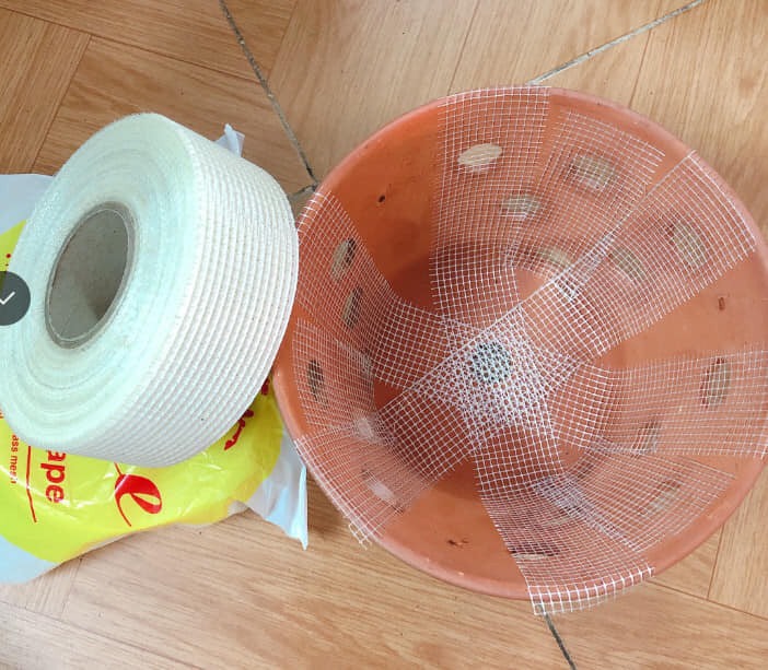Lưới keo lót chậu tiện dụng - 50mmx90m