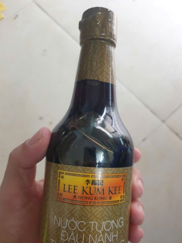 Nước Tương Đậu Nành Thượng Hạng Lee Kum Kee - 500ml