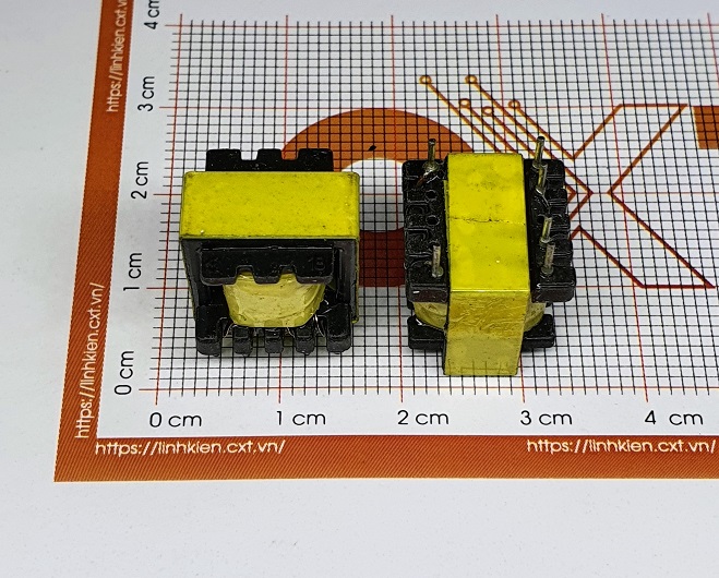 EE13 Biến áp xung 5V 1A