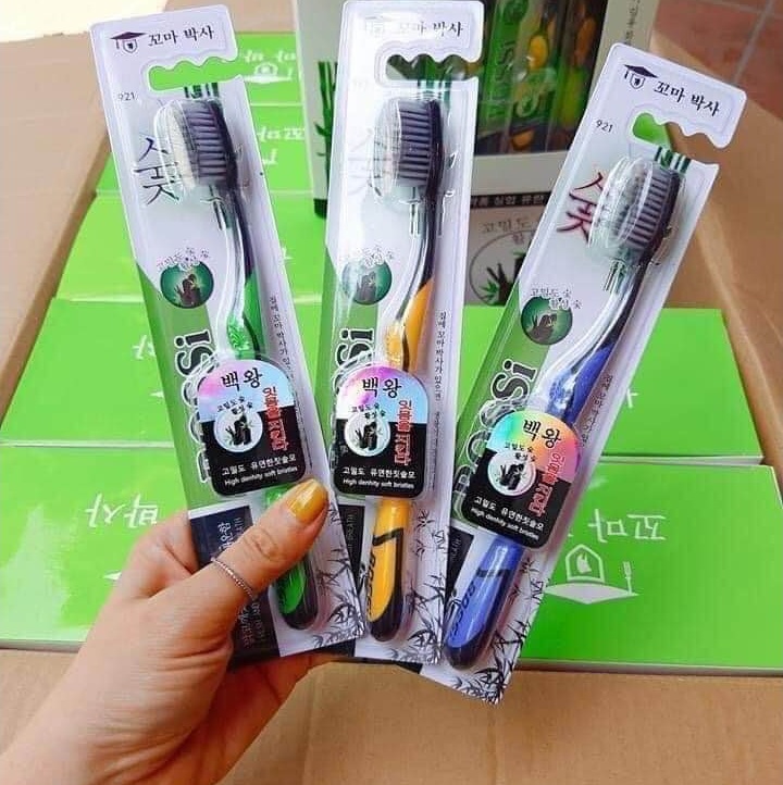 Combo 3 Bàn chải đánh răng than tre Bossi