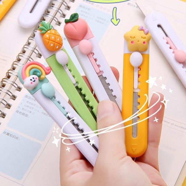 [FreeShip] Dao Rọc Giấy Siêu Cute Đầu Charm