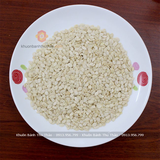 Hạt dưa trắng tách vỏ Bahato gói 100g