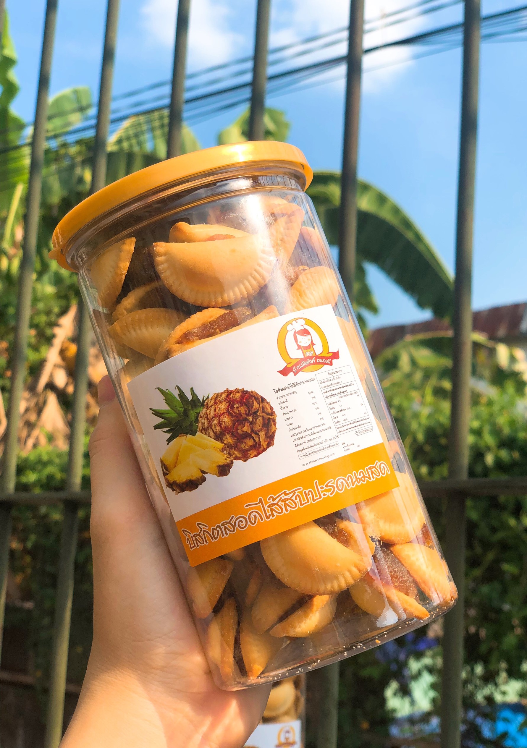 BÁNH SÒ KHÓM THÁI LAN