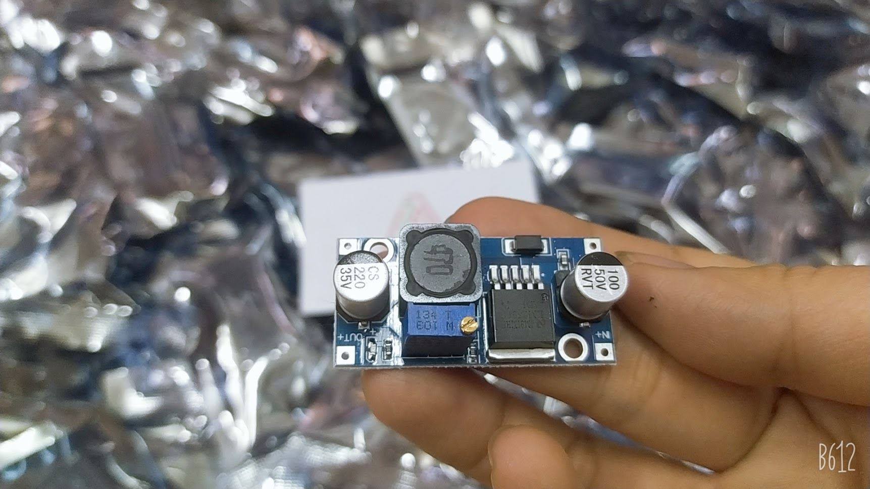 Module hạ áp LM2596HVS DC-DC 3A (tụ nhôm)