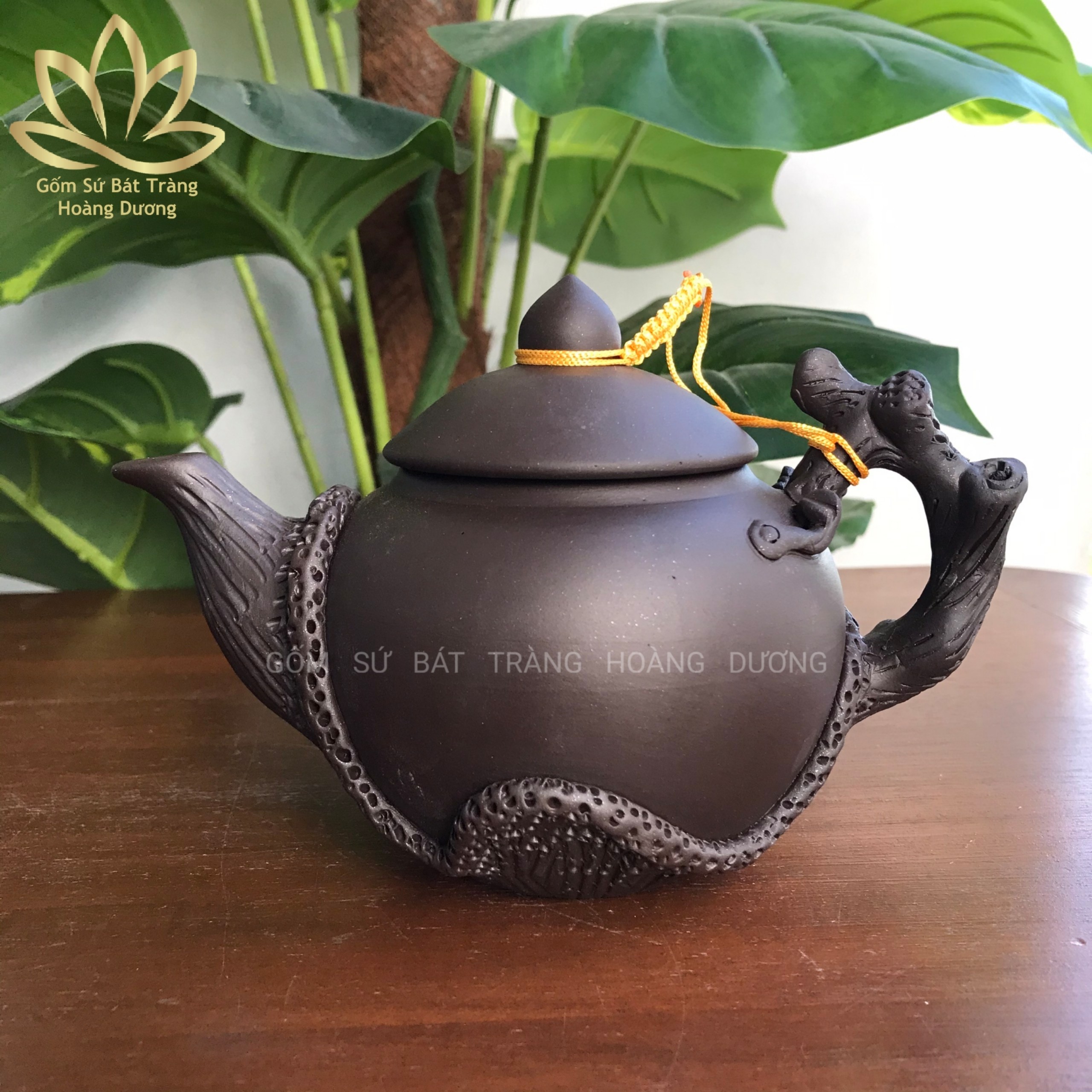 (Hàng nghệ nhân) Ấm pha trà Bát Tràng đất nung tử sa hoa phù dung 400ml màu đen
