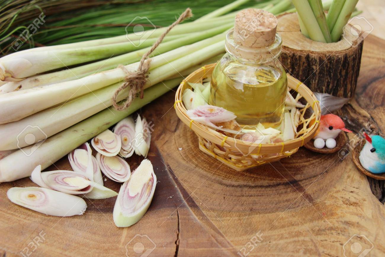 Tinh dầu sả chanh Lemongrass