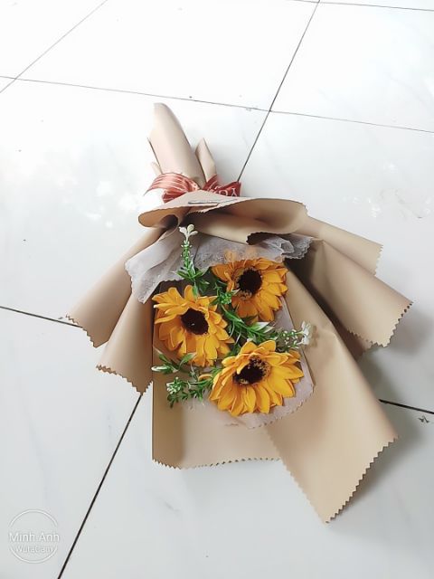 Bó hoa hướng dương sáp thơm 3 bông