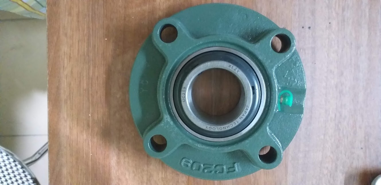 Gối đỡ vòng bi UCFC208 - Trục Ø40