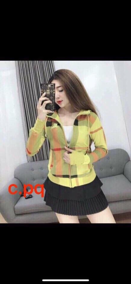 [HCM][A3] ÁO KHOÁC THUN NỮ DA CÁ IN SỌC VÀ THÊU ĐẸP  - Áo khoác chống nắng nữ - Áo khoác nữ - Áo khoác dù - Áo khoát nữ - Áo khoác thun nữ - Áo khoác gió nữ - Áo khoác nữ đẹp có nón - áo gió -  áo khoát dù nữ - áo khoác đẹp