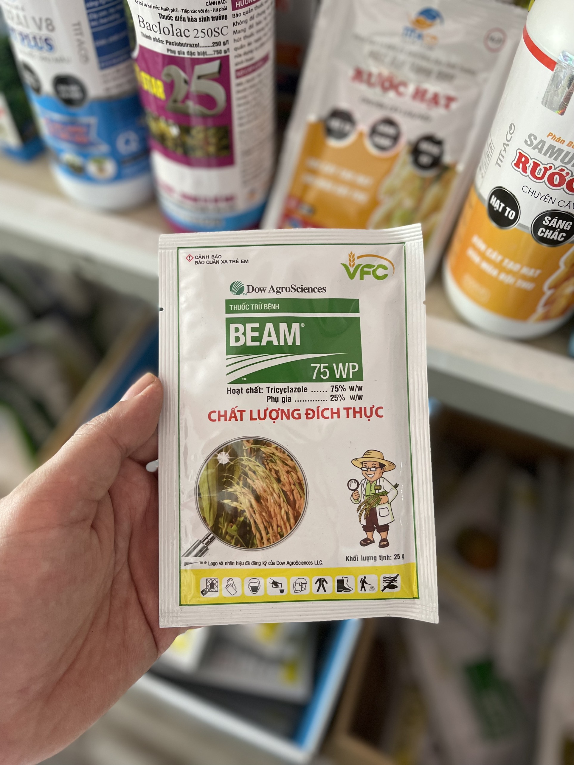 Thuốc trừ bệnh Beam 75WP 25gr VFC Đạo ôn - Cháy lá