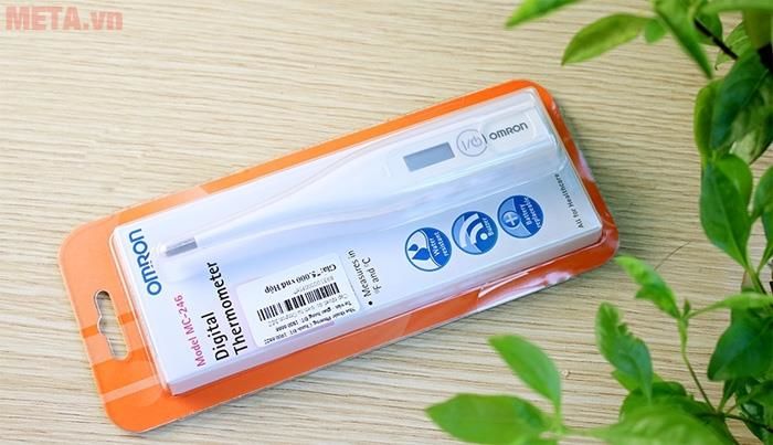 Nhiệt kế Omron MC246
