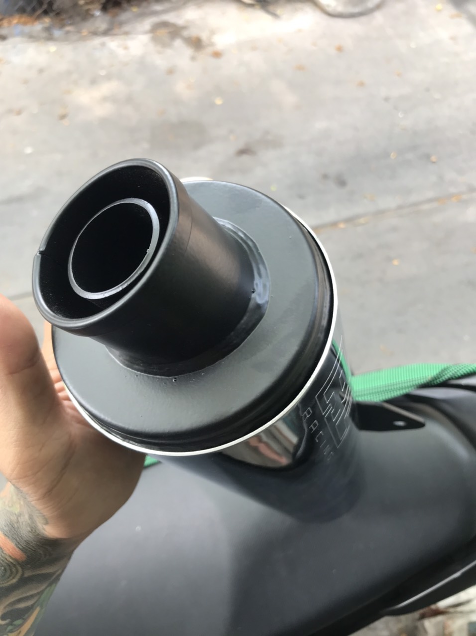 [HCM]Lon CBR pháp RedLeo Móc Ấm