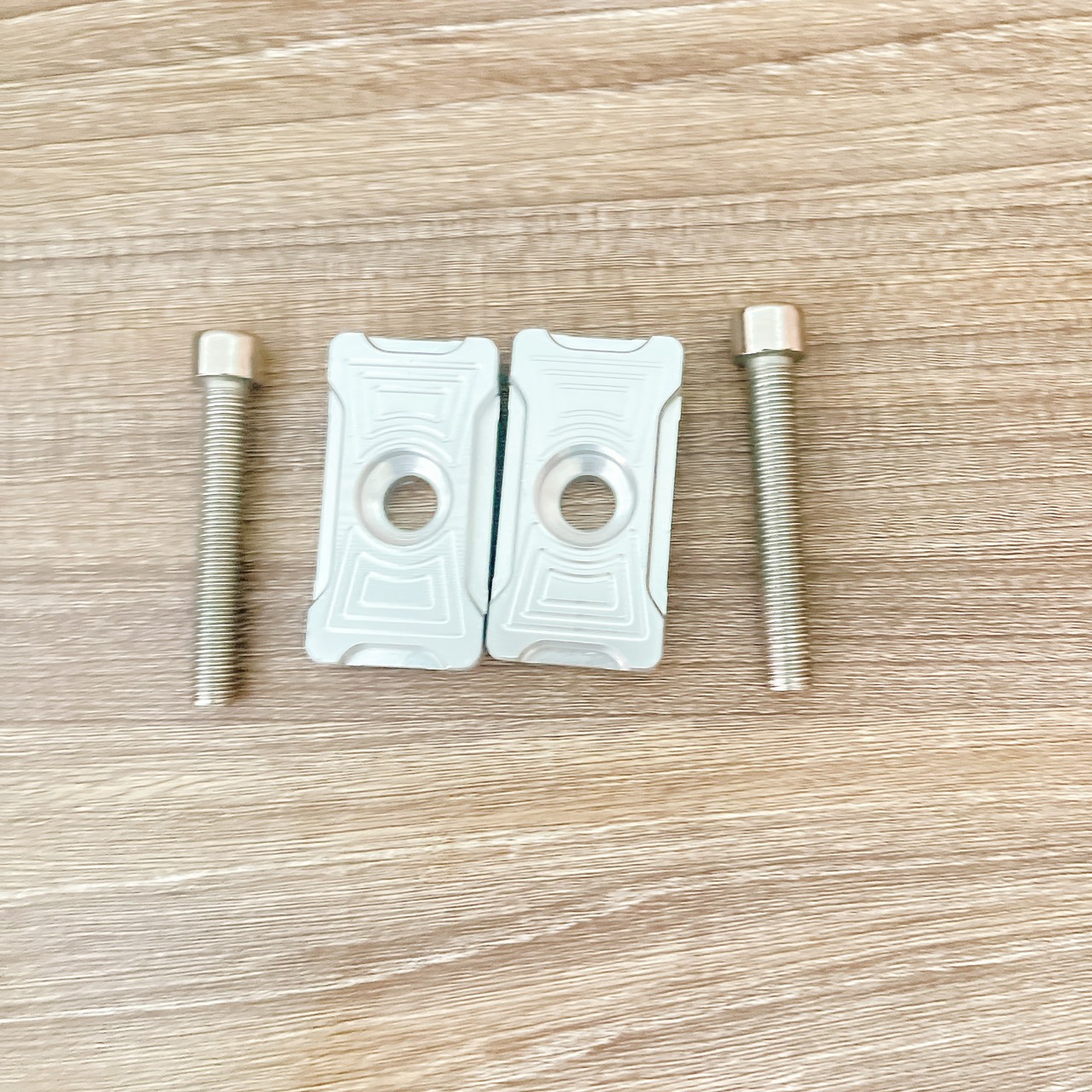 Nắp pát tăng sên Raider/Satria lắp như zin