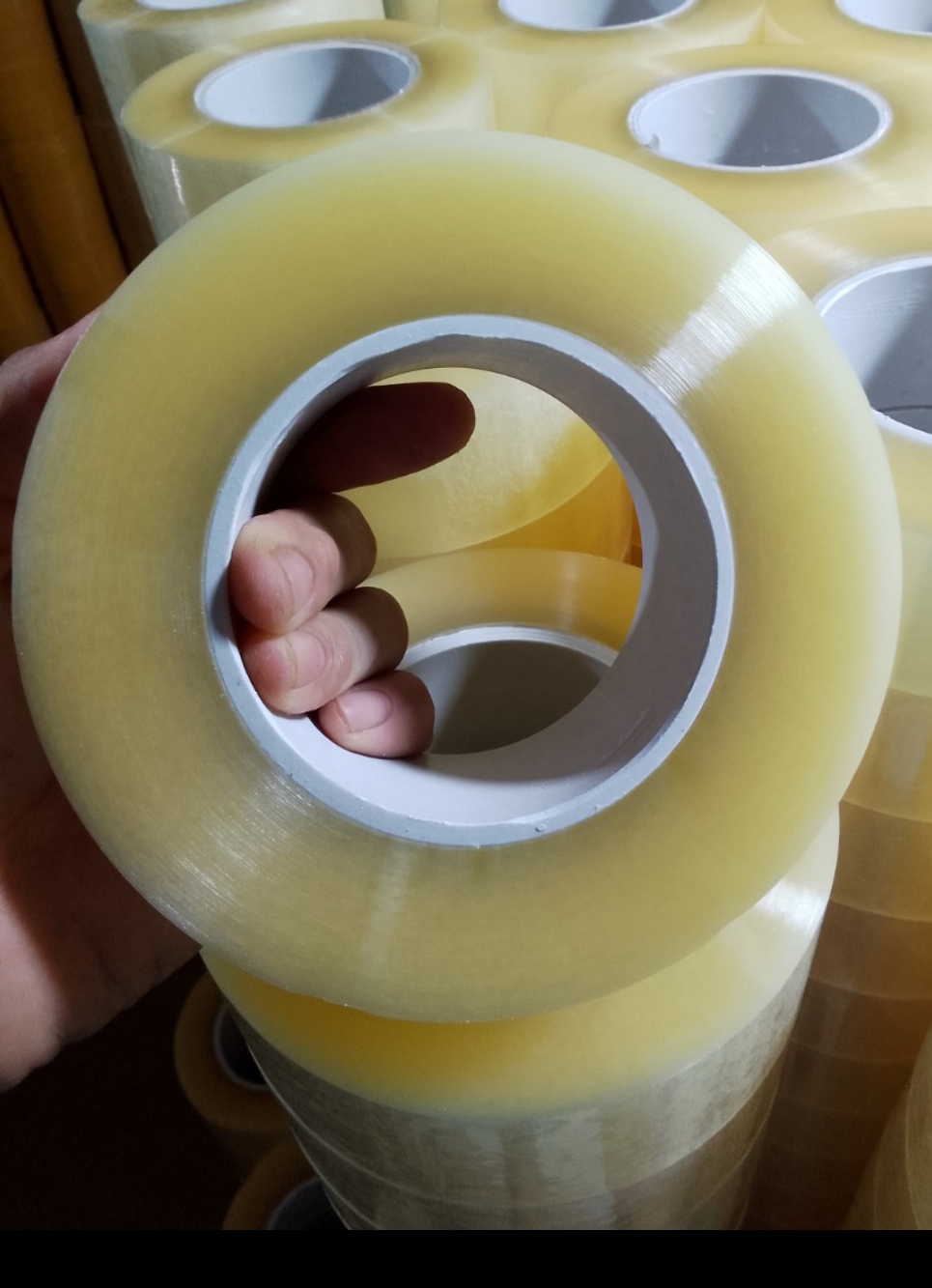 Băng dính 0.5kg lõi siêu mỏng