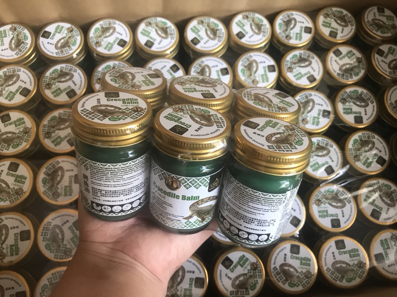 Dầu cù là xoa bóp hãng rotchana (rắn, hổ, bọ cạp, rết, cá sấu, hưu) Thái lan