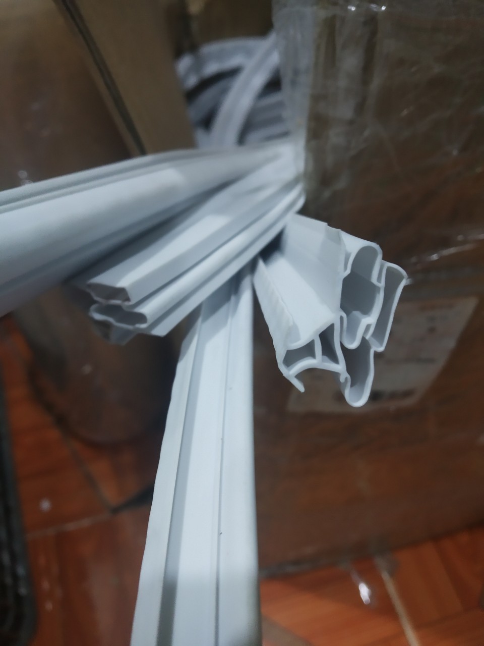 Ron cánh cửa tủ lạnh 1m8 2m kiểu gài - Bắt vít - sẵn nam châm (chọn đúng loại khi đặt hàng) - Gioăng tủ - Zoăng tủ lạnh