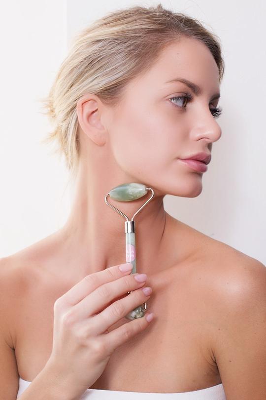 2-Headed Jade Stone Facial Roller for Skin Rejuvenation