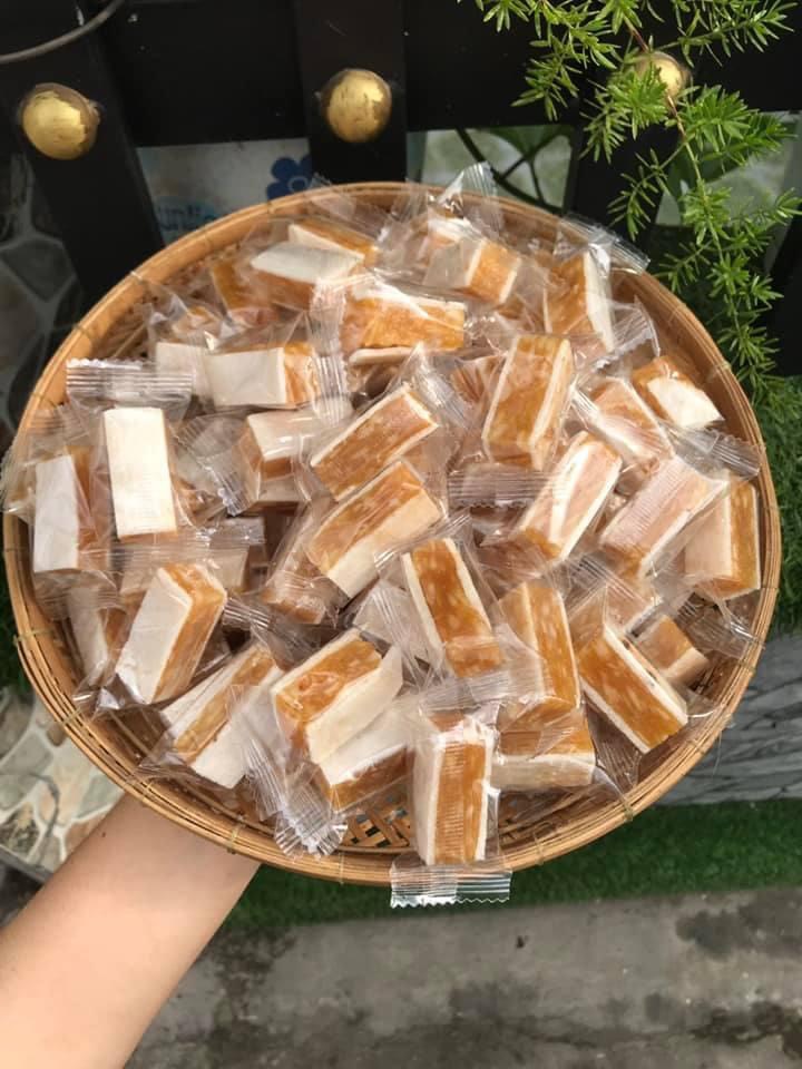 Kẹo Khóm Kẹp Dừa Non túi 500gr