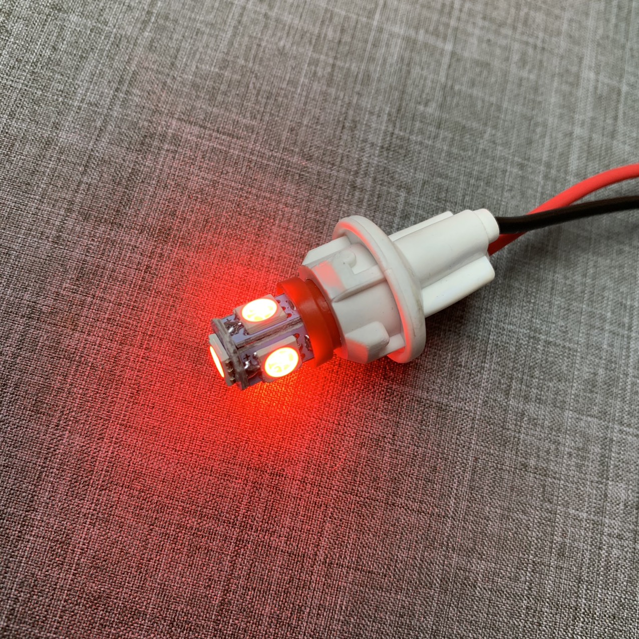 [HCM]Xi Nhan Led 5 Tim Chân T10 Gắn Xe Máy 12V [ 1 Đôi  ]