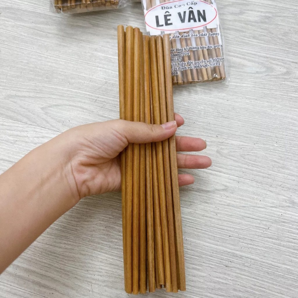 Set 10 Đôi đũa gỗ sao cao cấp (Lê Vân) - đũa chắc chắn
