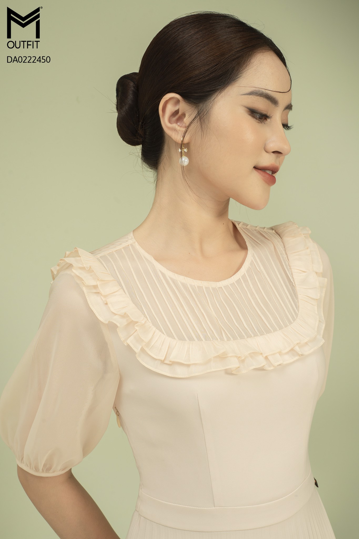 Đầm dáng xòe dập ly, bèo ngực - mmoutfit