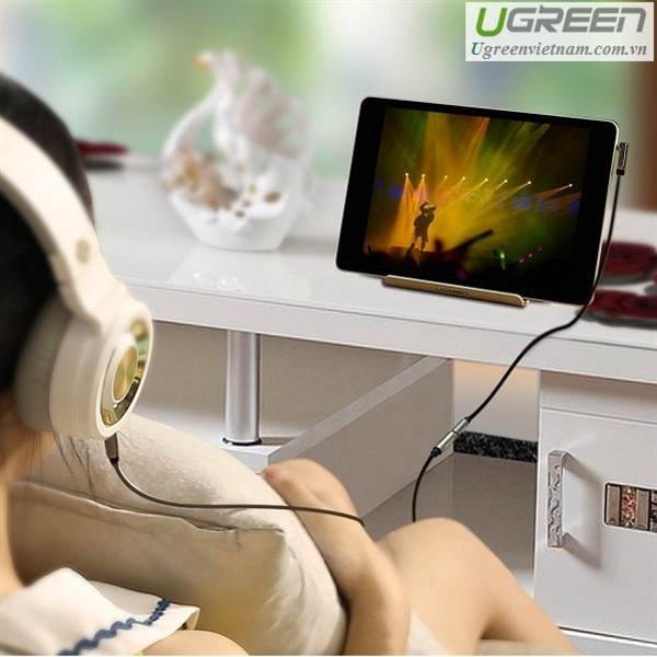 Cáp Audio 3.5mm nối dài 1m  Ugreen 10592 cao cấp