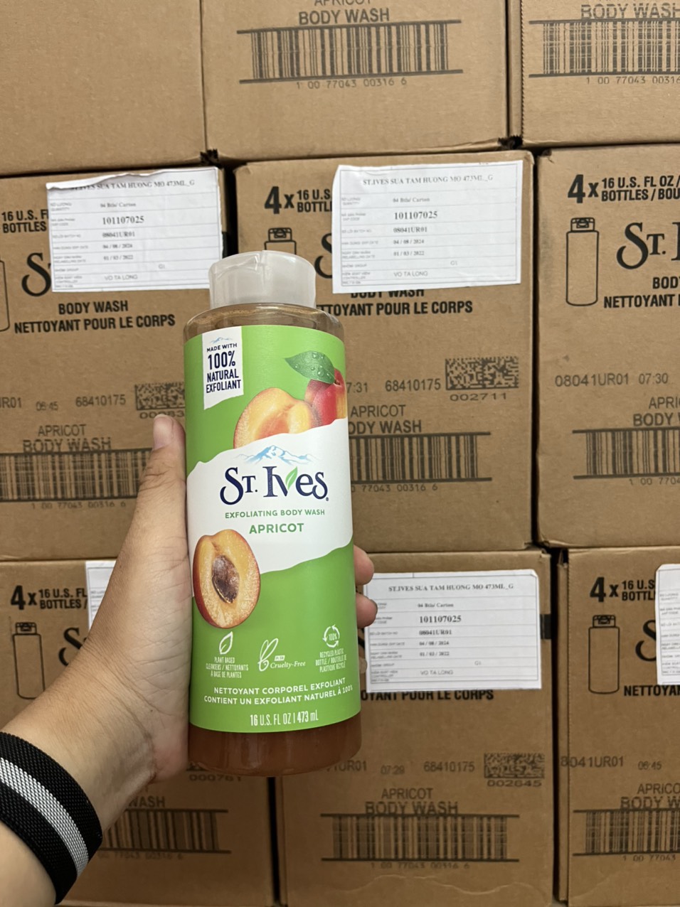 Sữa Tắm St.Ives Dưỡng Da Body Wash