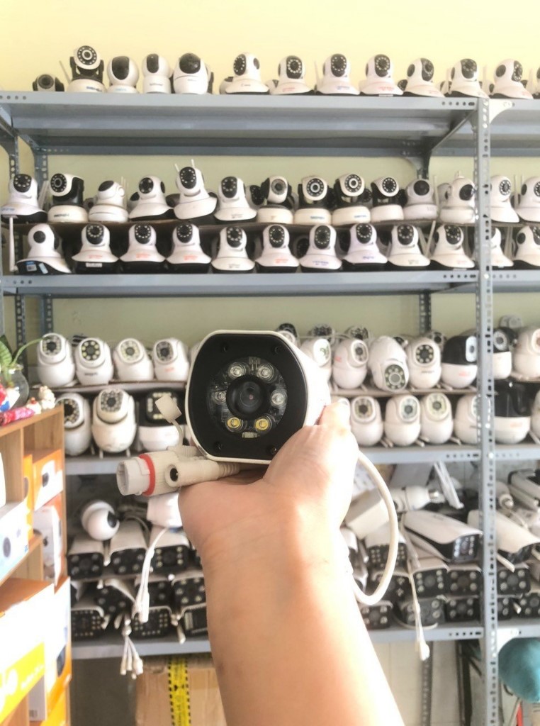 Camera Wifi Ngoài Trời Srihome SH034 5MP