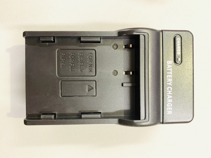 Sạc Pin máy ảnh Nikon EN-EL3 EN-EL3e