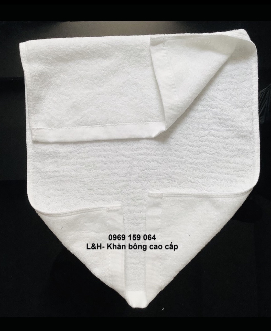 Khăn mặt khách sạn trắng 30 * 50 cm