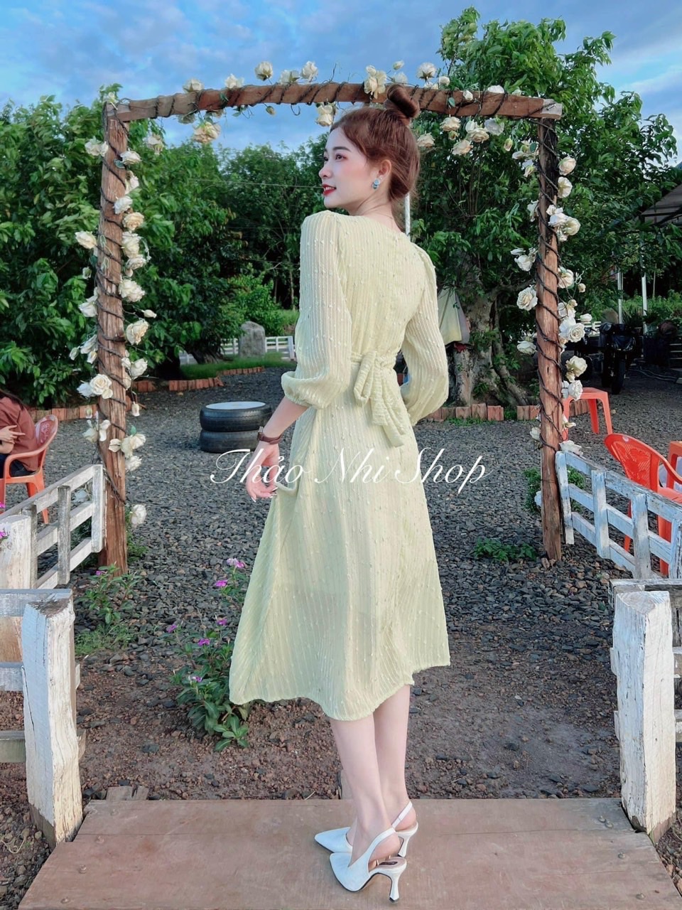 <SALE 9.9> [ SALE ĐẦM CAO CẤP ]ĐẦM MIDI TAY DÀI PHỐI NÚT CỔ VUÔNG SIÊU HOT