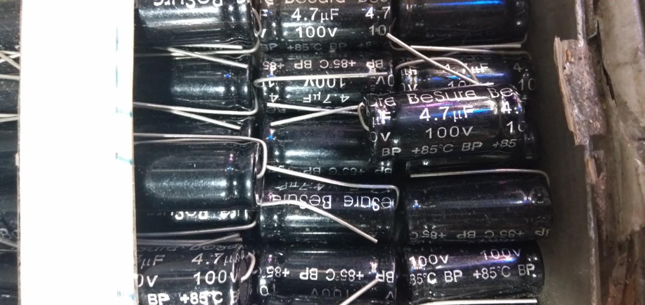 10 Tụ loa 4.7uf 100v