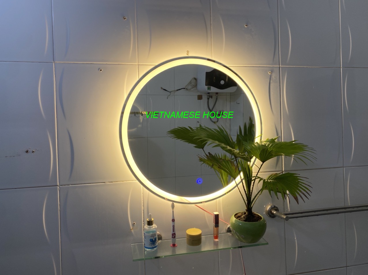 (Giá Xưởng) Gương tròn D40.D50 đèn led cảm ứng (Vietnamese House)