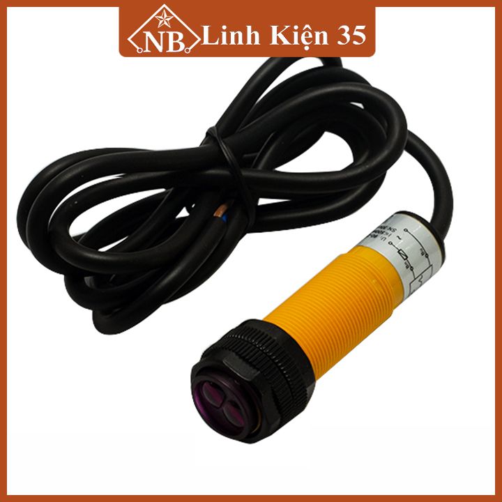 Cảm biến khoảng cách 30CM E3F-DS30Y1 220VAC