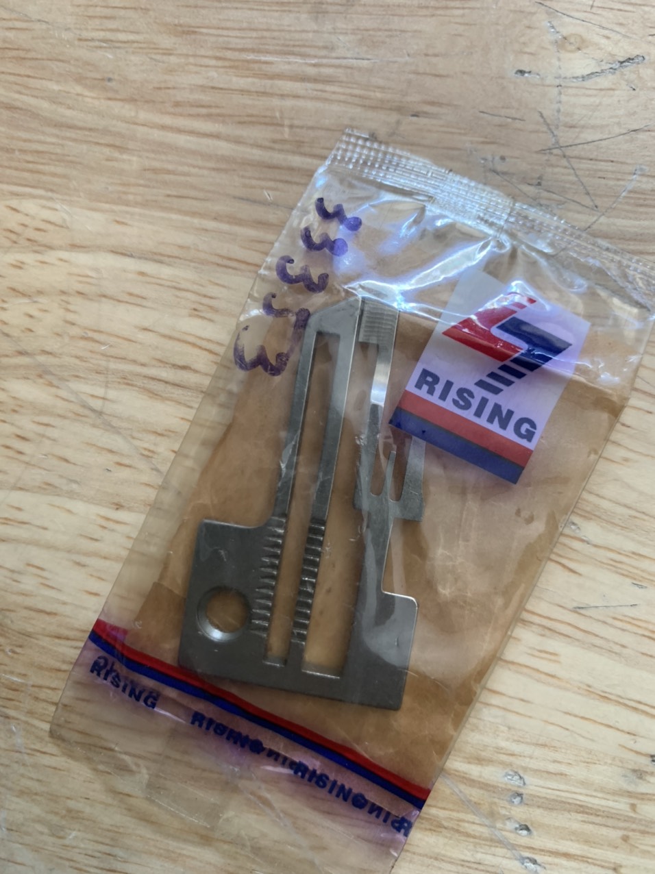 Mặt nguyệt máy vắt sổ Yamato 33353