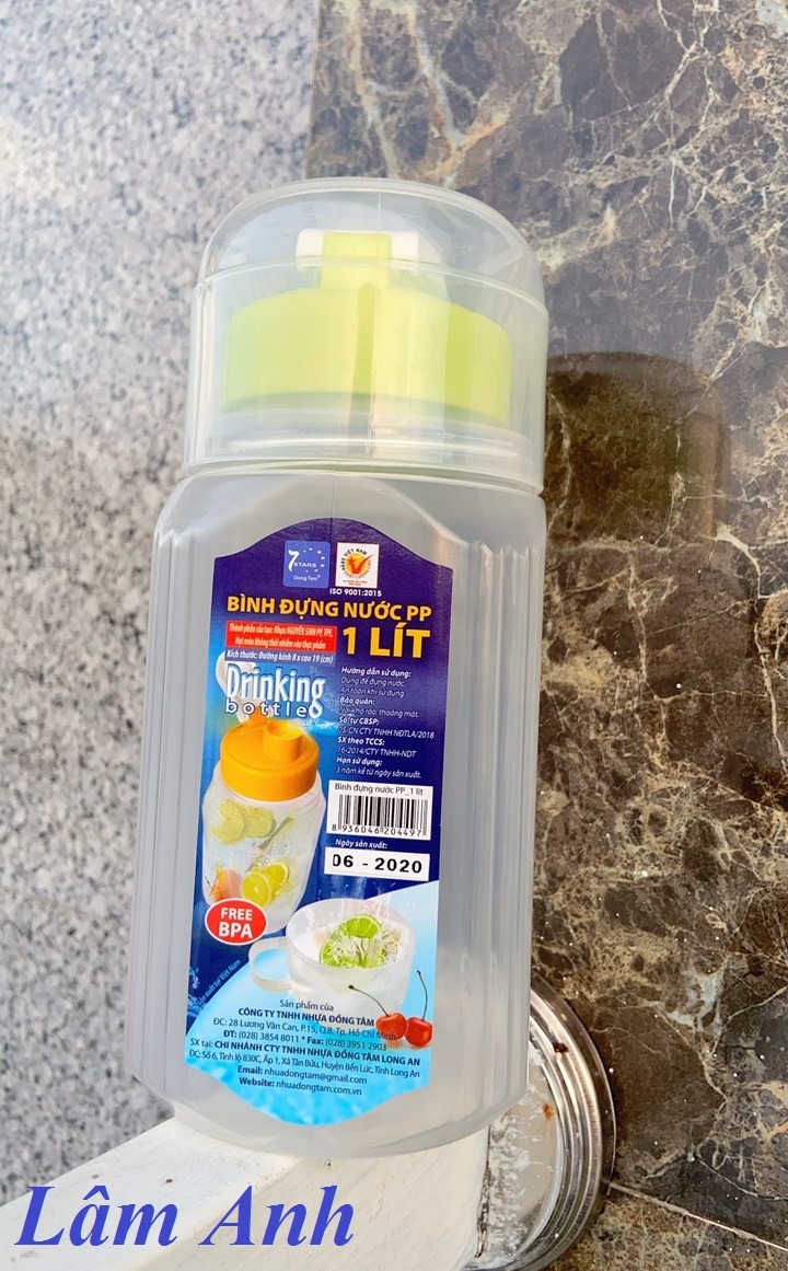 [HCM]Bình Nước Siêu Sạch Có Nắp Vặn An Toàn 1L 1L4