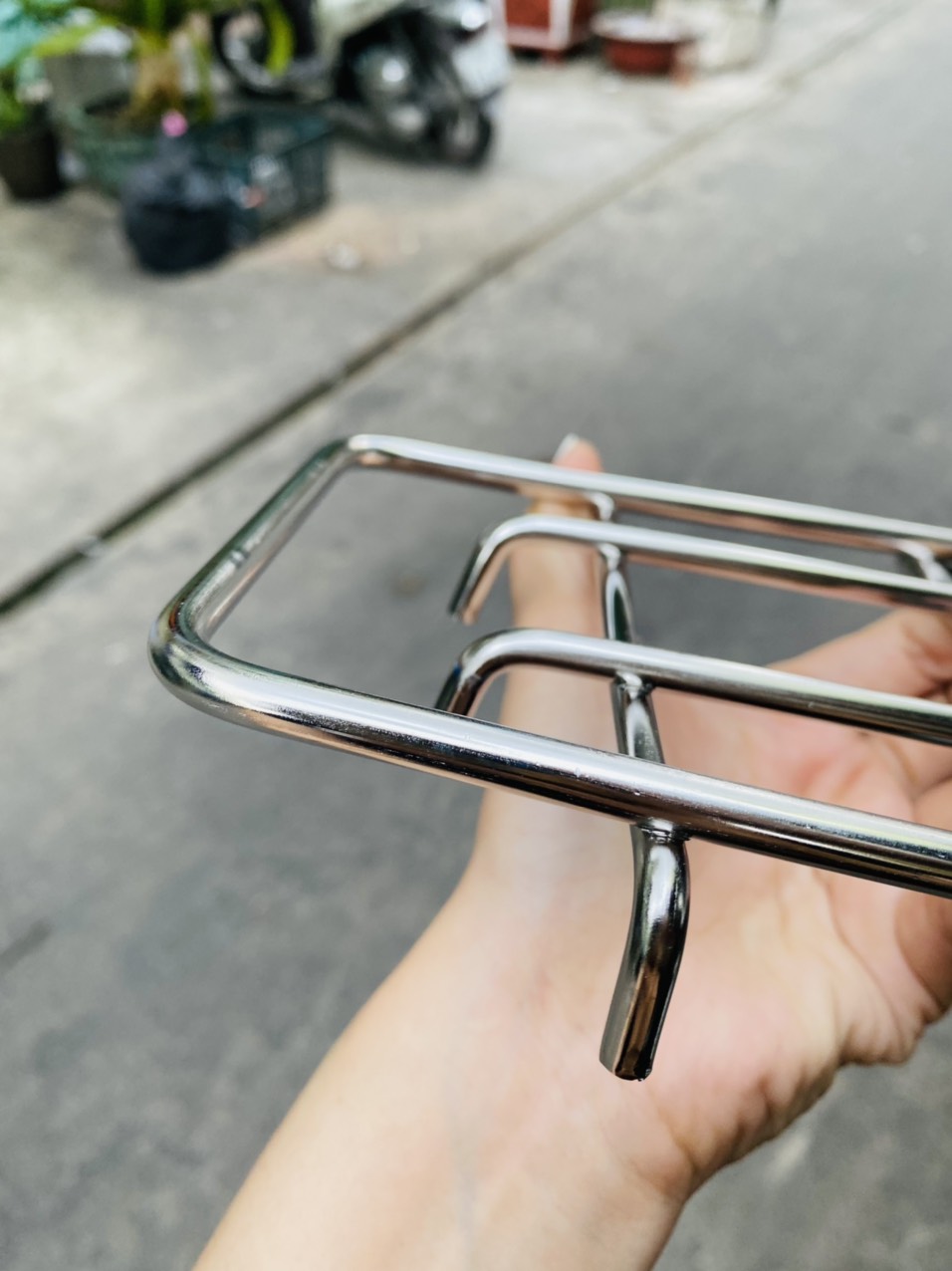 BAGA MŨI TRƯỚC INOX XE CUB MỚI ( CUB TÂY Á )