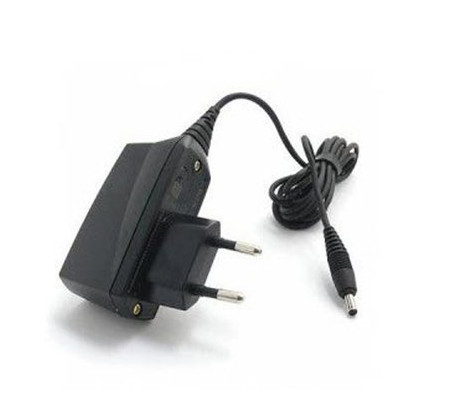 cục sạc chui lớn