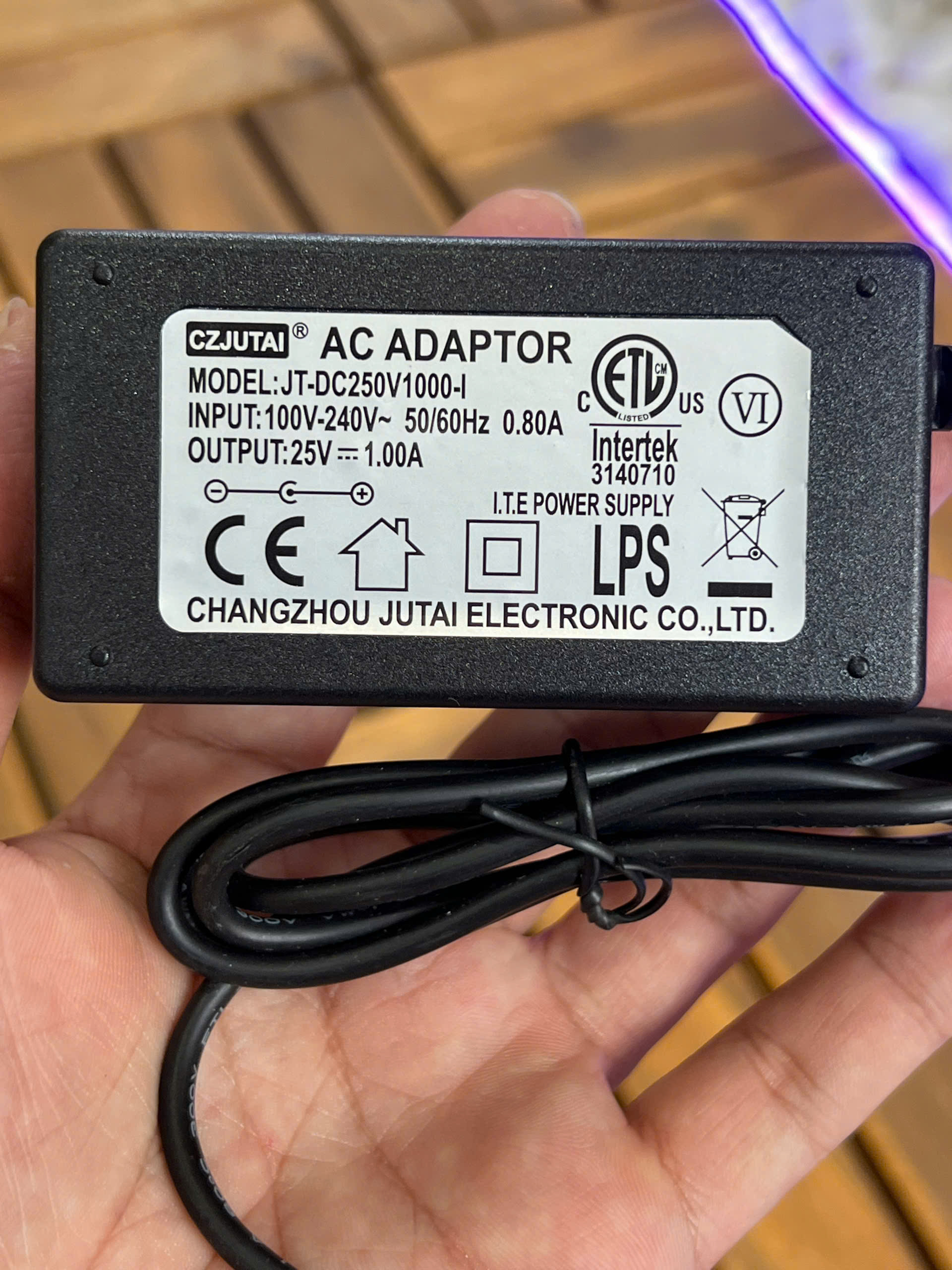 ADAPTER NGUỒN 25V 1A