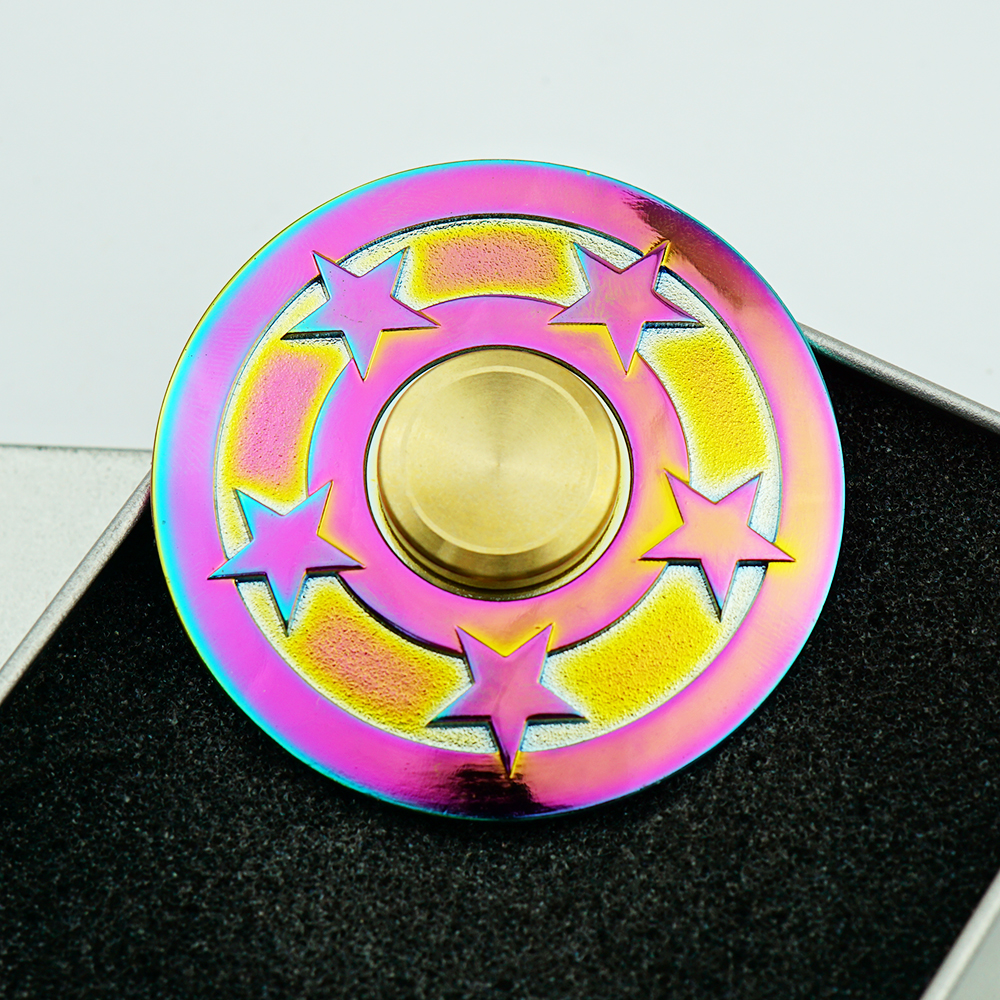 Con Quay 7 màu cầu vồng Hand Fidget Spinner 3 cánh mạ titan 60-120 giây Legaxi HSBE