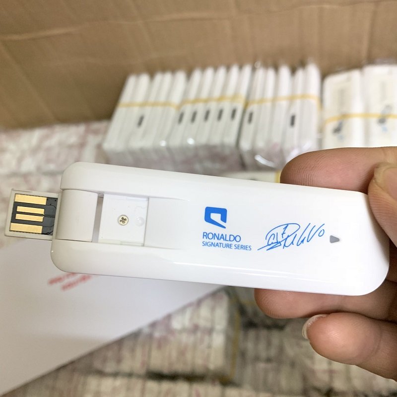 Usb dcom 1K3Mmạng cực nhanh lướt internet truy cập mạng vèo vèo