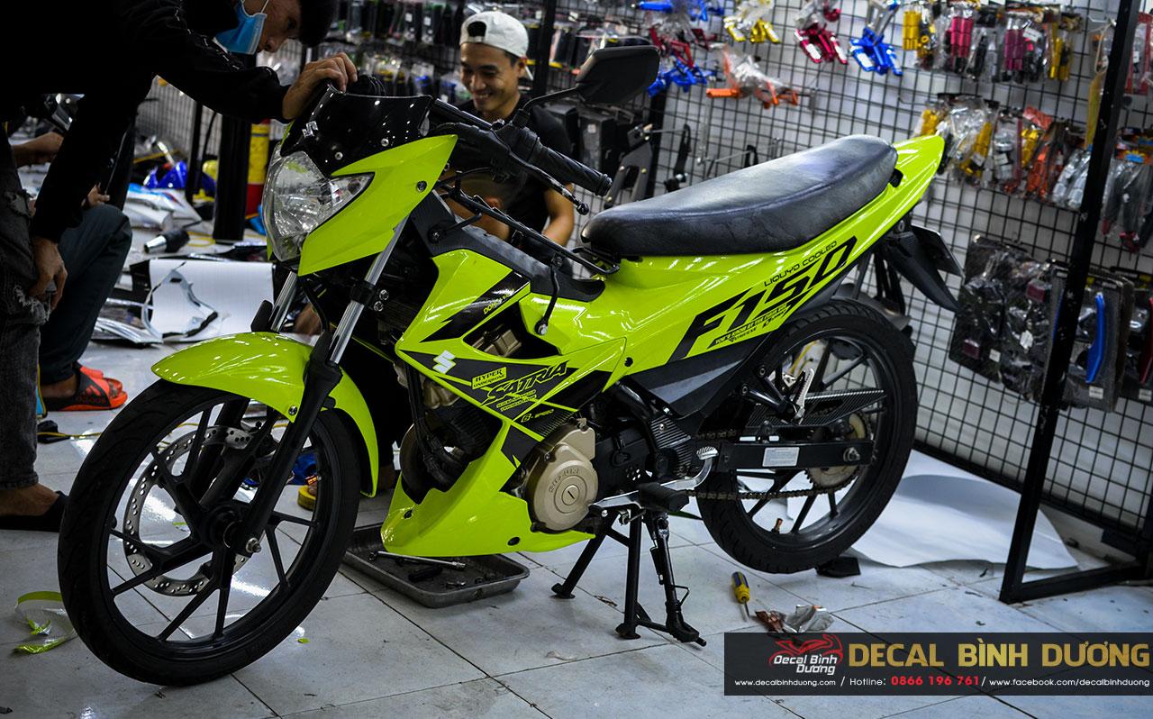 Tem trùm Satria Xanh Neon Nổi Bật