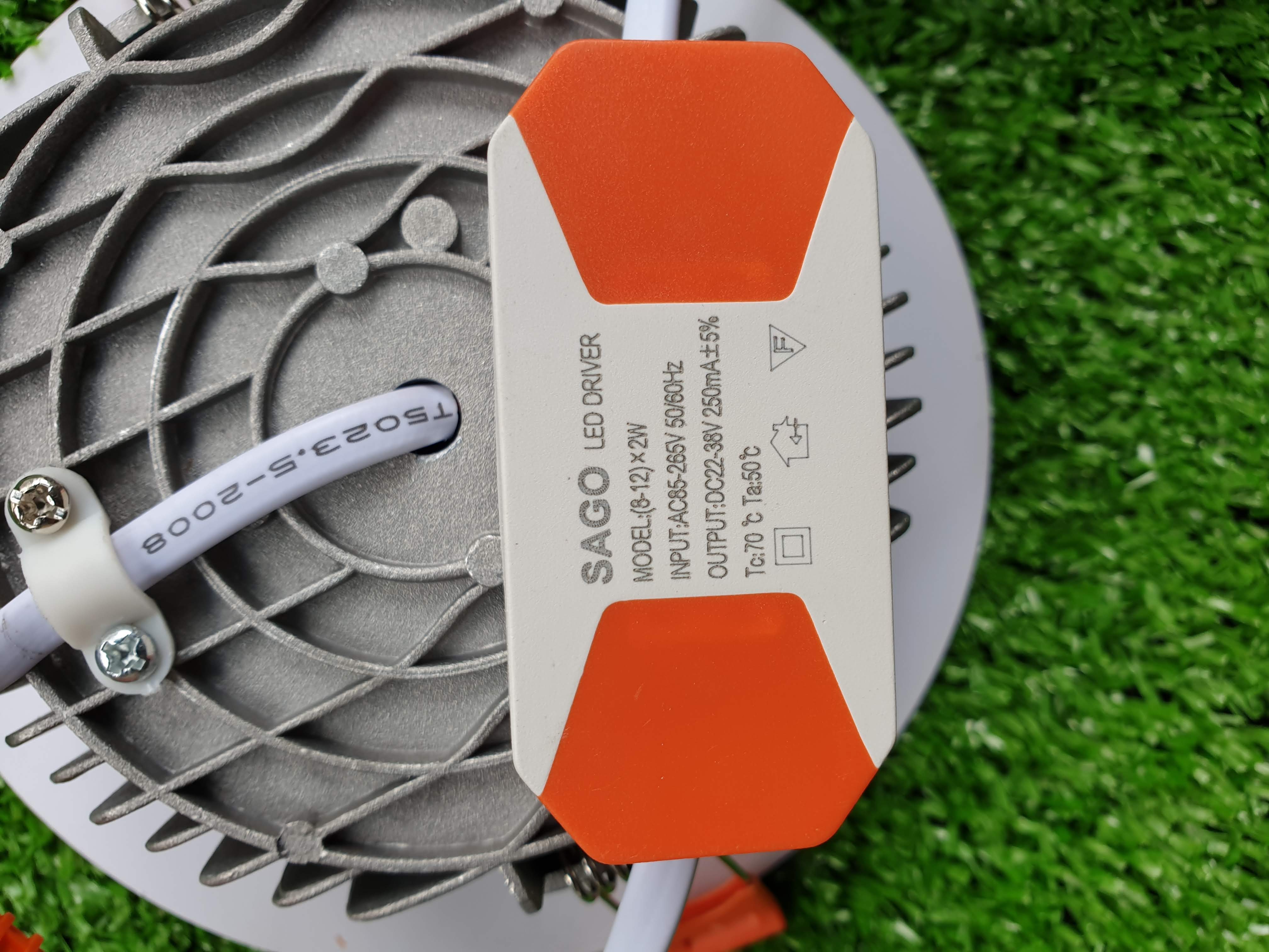 Đèn Âm Trần 9W - 3 Chế Độ Màu (Viền Vàng - Viền Bạc)