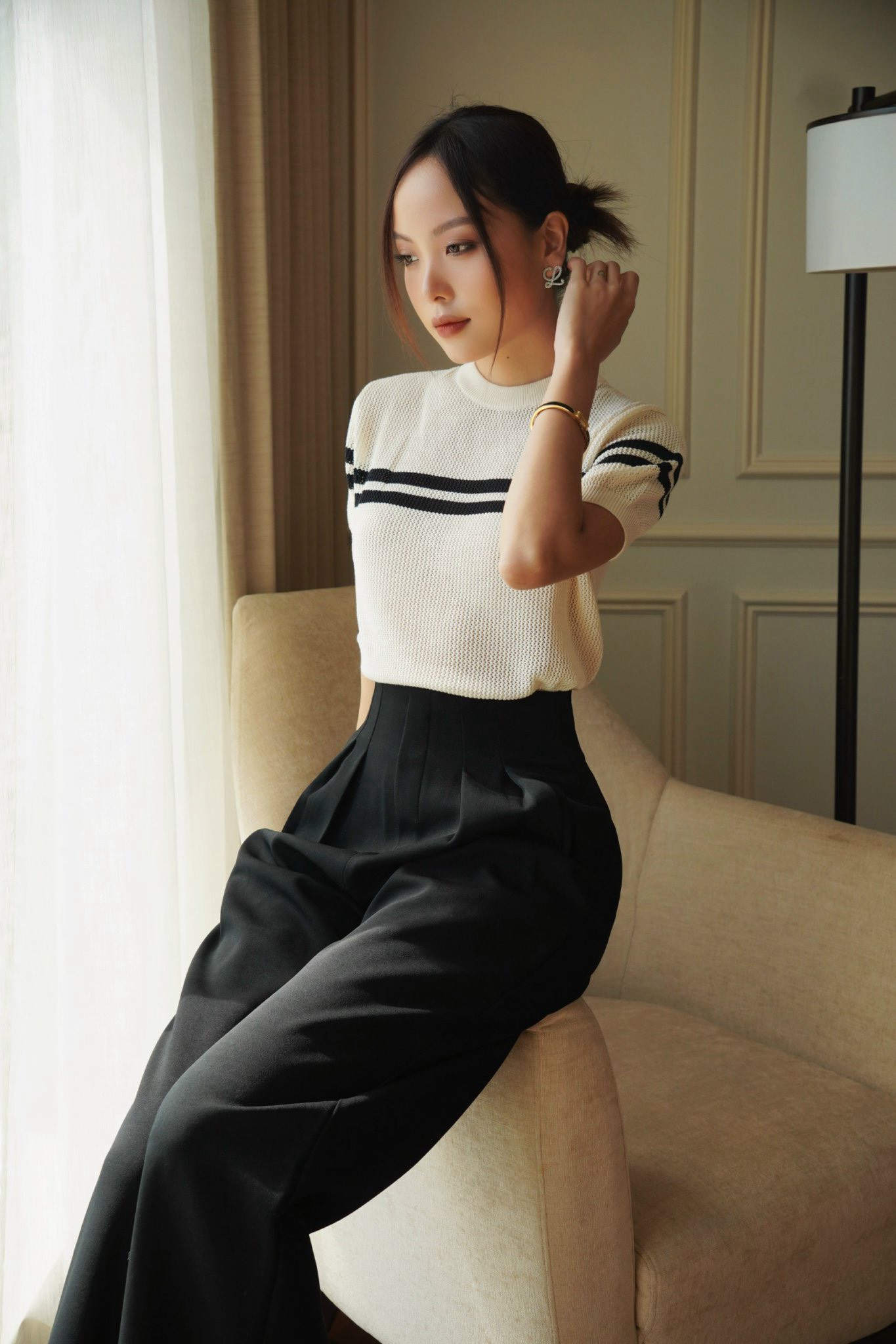 Áo len tay ngắn sọc BASIC ASPEN TOP