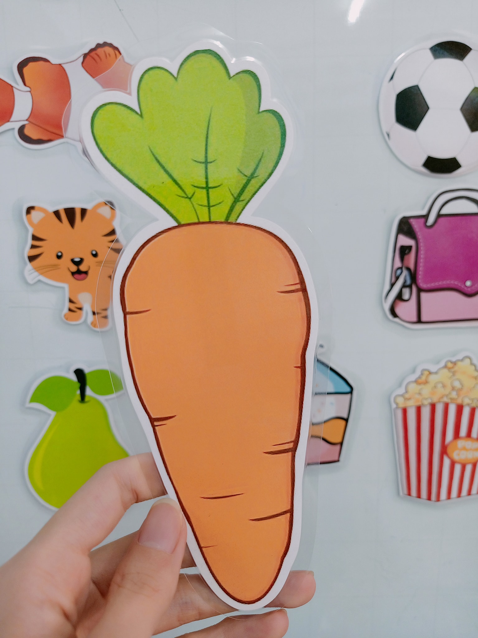 Mẫu vật hình dễ thương ép plastic (10 hình giống nhau)
