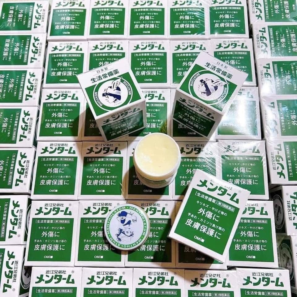 Dầu Cù Là Menturm Nội Địa Nhật 85g